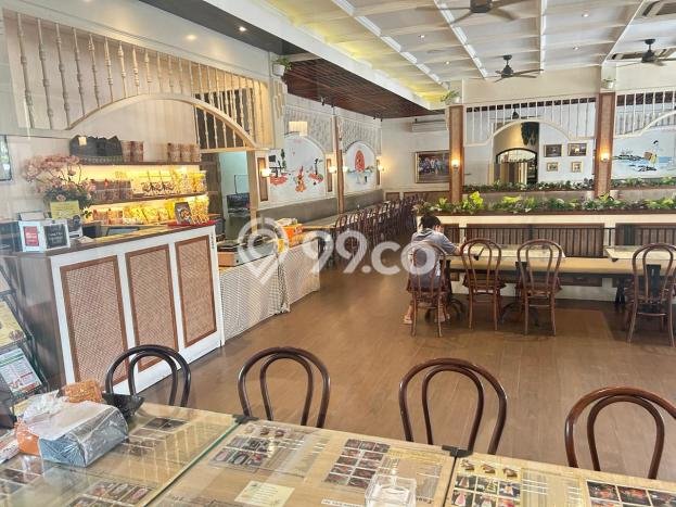 Komersial Dijual di Prime Area Jakarta Barat Luas 75m2 Komersial Dijual di Prime Area Jakarta Barat Luas 75m2