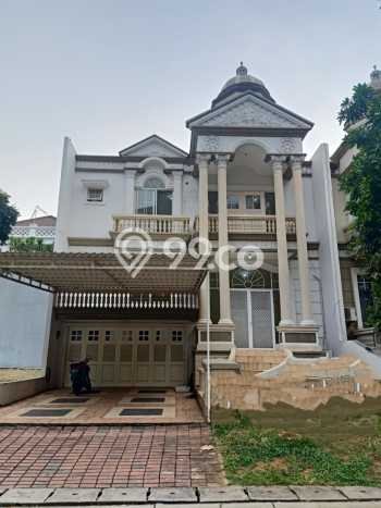 Disewakan! Rumah 4 Kamar Tidur &
3 Kamar Mandi di Pantai Indah Kapuk, Jakarta Utara Disewakan! Rumah 4 Kamar Tidur &
3 Kamar Mandi di Pantai Indah Kapuk, Jakarta Utara
