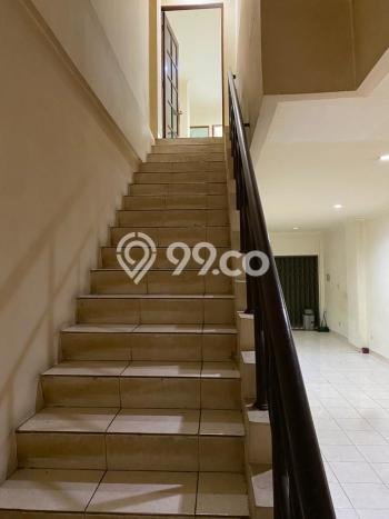 Ruko Premium di Taman Palem, Luas 189m2m², Mainroad, Area Bisnis Aktif Ruko Premium di Taman Palem, Luas 189m2m², Mainroad, Area Bisnis Aktif