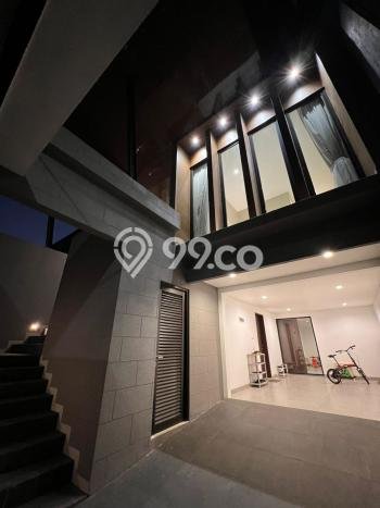 Rumah Mewah LB 350m2 Siap Huni Desain Elegan di Sunter, Jakarta Utara Rumah Mewah LB 350m2 Siap Huni Desain Elegan di Sunter, Jakarta Utara