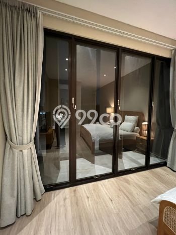 Rumah Mewah LB 350m2 Siap Huni Desain Elegan di Sunter, Jakarta Utara Rumah Mewah LB 350m2 Siap Huni Desain Elegan di Sunter, Jakarta Utara