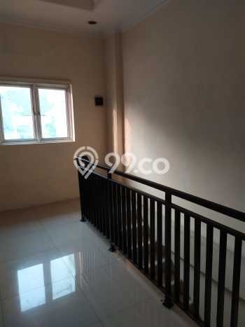 Jual Rumah Strategis Bagus Punya 3 KT di Kelapa Gading Jakarta Utara SHM Jual Rumah Strategis Bagus Punya 3 KT di Kelapa Gading Jakarta Utara SHM