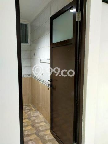 Rumah Sewa Jakarta Barat LT 180m2 LB 260m2 Kawasan Permata Buana Rumah Sewa Jakarta Barat LT 180m2 LB 260m2 Kawasan Permata Buana