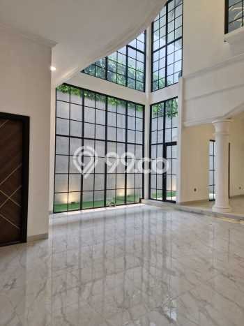 Rumah Elit Modern Tanpa Renovasi di Tomang Jakarta Barat Rumah Elit Modern Tanpa Renovasi di Tomang Jakarta Barat