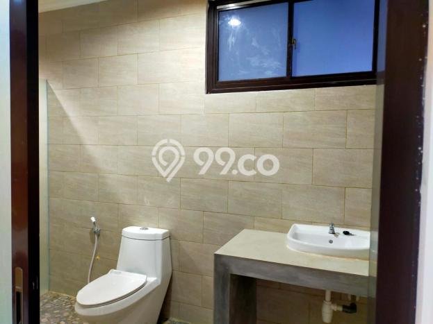 Rumah Sewa Jakarta Barat LT 180m2 LB 260m2 Kawasan Permata Buana Rumah Sewa Jakarta Barat LT 180m2 LB 260m2 Kawasan Permata Buana