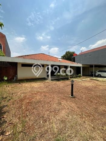 Jual Rumah Luas Megah Dengan View Eksklusif di Mampang, Jakarta Selatan Jual Rumah Luas Megah Dengan View Eksklusif di Mampang, Jakarta Selatan