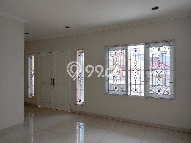 Dijual Rumah Luas Megah Dengan View Cantik di Pantai Indah Kapuk, Jakarta Utara Dijual Rumah Luas Megah Dengan View Cantik di Pantai Indah Kapuk, Jakarta Utara
