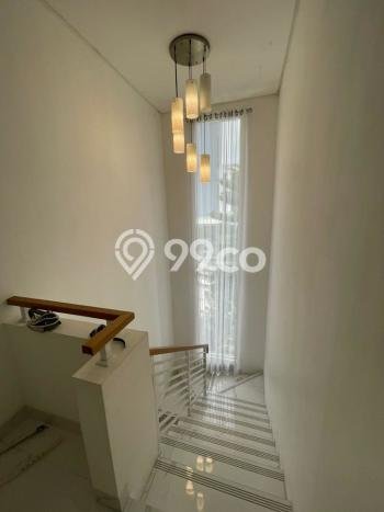 Siap Huni Rumah Mewah 3 Kamar di Cengkareng Dekat ke Mana Pun Siap Huni Rumah Mewah 3 Kamar di Cengkareng Dekat ke Mana Pun
