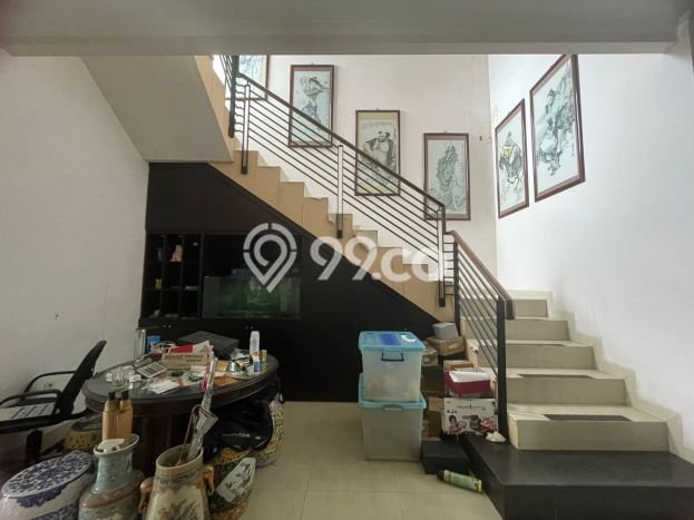 Rumah Bagus Disewakan di Pluit, Jakarta Utara LT 525m2, LB 600m2 Rumah Bagus Disewakan di Pluit, Jakarta Utara LT 525m2, LB 600m2