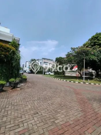 Siap Huni Rumah Mewah 6 Kamar di Kelapa Gading Dekat ke Mana Pun Siap Huni Rumah Mewah 6 Kamar di Kelapa Gading Dekat ke Mana Pun