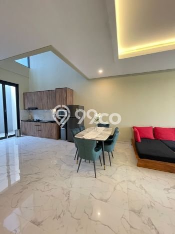 Rumah Elit Modern Tanpa Renovasi di Pulomas Jakarta Timur Rumah Elit Modern Tanpa Renovasi di Pulomas Jakarta Timur