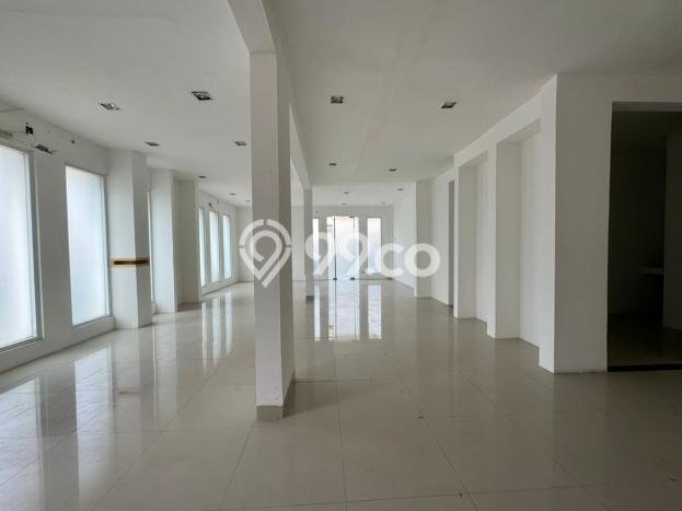 Disewakan Ruko di Kawasan Ramai Bintaro Luas 400m2 Disewakan Ruko di Kawasan Ramai Bintaro Luas 400m2
