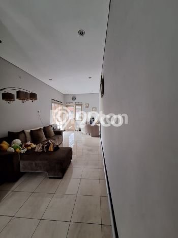 Hunian Impian dengan 4 Kamar Tidur di Kawasan Elite Padalarang, Bandung Hunian Impian dengan 4 Kamar Tidur di Kawasan Elite Padalarang, Bandung