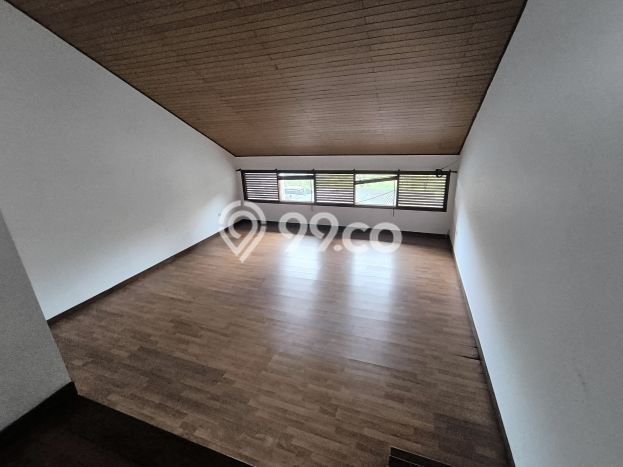 Disewakan segera rumah minimalis strategis 9 Kamar di Batununggal, Bandung Disewakan segera rumah minimalis strategis 9 Kamar di Batununggal, Bandung