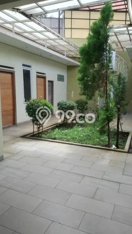 KESEMPATAN EMAS! Rumah area Cicendo, Bandung, LT 398m2m² LB 250m2m² KESEMPATAN EMAS! Rumah area Cicendo, Bandung, LT 398m2m² LB 250m2m²