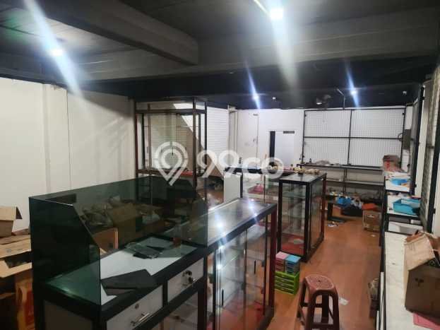 Ruko Disewa di Antapani, Bandung, LT 129m2 / LB 149m2 Ruko Disewa di Antapani, Bandung, LT 129m2 / LB 149m2