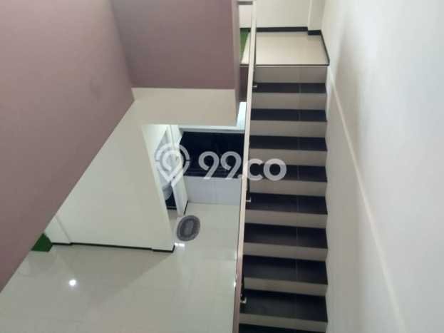 Jual Segera Rumah LB 180m2m² di Lokasi Strategis, Cimahi Jual Segera Rumah LB 180m2m² di Lokasi Strategis, Cimahi