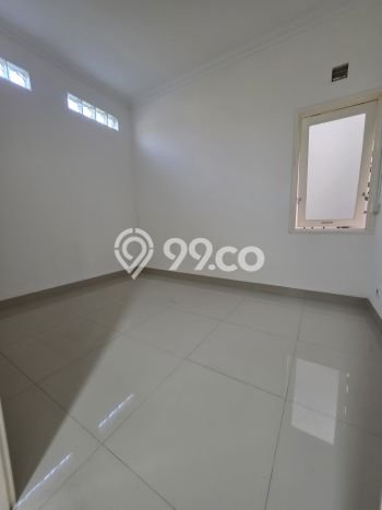 Rumah Elit Modern Tanpa Renovasi di Singgasana Bandung Rumah Elit Modern Tanpa Renovasi di Singgasana Bandung