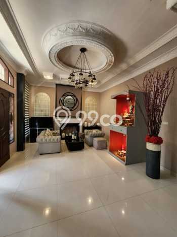 Rumah Bagus area Medan Tembung, Medan, LT 300m², Luas Bangunan 648m² Rumah Bagus area Medan Tembung, Medan, LT 300m², Luas Bangunan 648m²