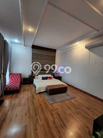 Rumah Bagus area Medan Tembung, Medan, LT 300m², Luas Bangunan 648m² Rumah Bagus area Medan Tembung, Medan, LT 300m², Luas Bangunan 648m²