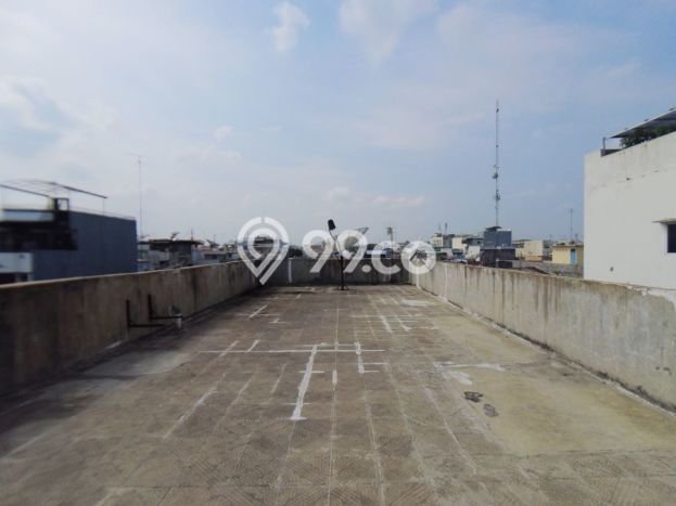 Ruko Komersial Dijual di Medan Area Medan LT 216m2 & LB 567m2 Ruko Komersial Dijual di Medan Area Medan LT 216m2 & LB 567m2