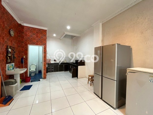 Villa Murah di Komplek Taman Malibu Indah Villa Murah di Komplek Taman Malibu Indah