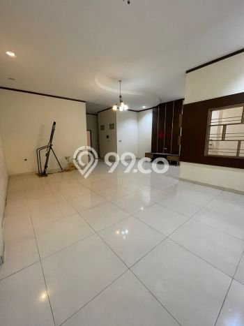 Dijual Hunian Mewah dengan Fasilitas Sekitar Komplit di Medan Polonia, Medan Dijual Hunian Mewah dengan Fasilitas Sekitar Komplit di Medan Polonia, Medan