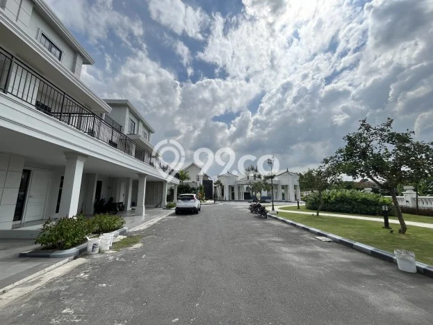 Dijual Rumah Mewah Exclusive di Medan Polonia, Medan Dijual Rumah Mewah Exclusive di Medan Polonia, Medan