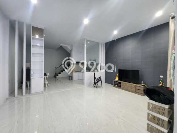 NEW LISTING! Rumah Premium di Medan Tembung, LT 90m2m² Bangunan 225m2m² NEW LISTING! Rumah Premium di Medan Tembung, LT 90m2m² Bangunan 225m2m²