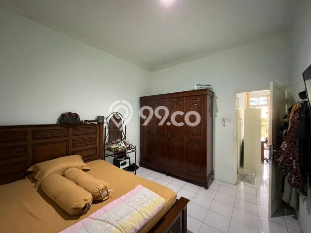 Jual Rumah Strategis Bagus Punya 4 KT di Medan Timur Medan SHM Jual Rumah Strategis Bagus Punya 4 KT di Medan Timur Medan SHM