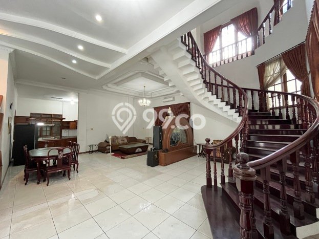 Siap Huni Hunian Elit 4 Kamar di Medan Polonia Dekat ke Mana Saja Siap Huni Hunian Elit 4 Kamar di Medan Polonia Dekat ke Mana Saja