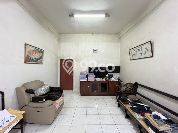 Ruko di Medan Timur, Luas 252m², Area Komersial, Lokasi Premium Ruko di Medan Timur, Luas 252m², Area Komersial, Lokasi Premium