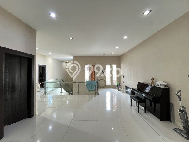 Properti Potensial! Vila Kawasan Medan Tembung, Dimensi 425m2m², Hasil Menjanjikan untuk investasi Properti Potensial! Vila Kawasan Medan Tembung, Dimensi 425m2m², Hasil Menjanjikan untuk investasi