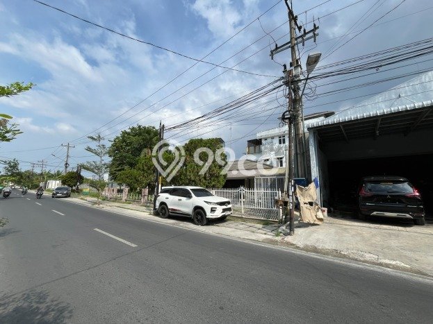 Dijual Cepat! Vila di Medan Barat, Dimensi 800m2m², Kawasan Berkembang dengan nilai naik Dijual Cepat! Vila di Medan Barat, Dimensi 800m2m², Kawasan Berkembang dengan nilai naik