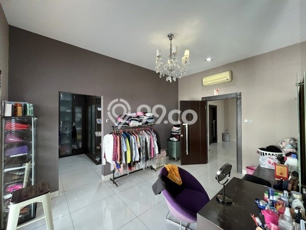 Properti Potensial! Vila Kawasan Medan Tembung, Dimensi 425m2m², Hasil Menjanjikan untuk investasi Properti Potensial! Vila Kawasan Medan Tembung, Dimensi 425m2m², Hasil Menjanjikan untuk investasi