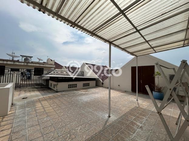 LOKASI TERBAIK! Vila di Medan Polonia, Ukuran 465m2m², Lokasi Premium dengan jalan bagus LOKASI TERBAIK! Vila di Medan Polonia, Ukuran 465m2m², Lokasi Premium dengan jalan bagus