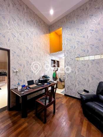 Dijual Segera! Vila di Medan Polonia, Ukuran 315m2m², Kawasan Berkembang dengan nilai naik Dijual Segera! Vila di Medan Polonia, Ukuran 315m2m², Kawasan Berkembang dengan nilai naik
