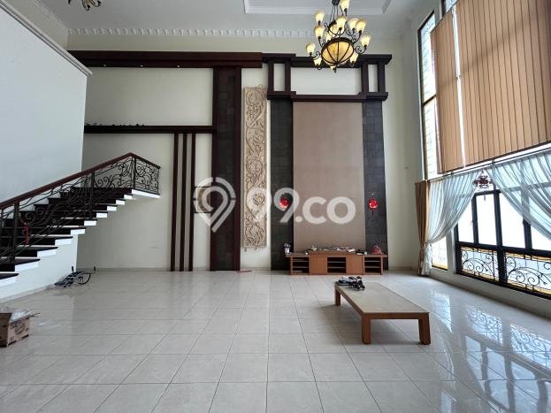 LOKASI TERBAIK! Vila di Medan Polonia, Ukuran 465m2m², Lokasi Premium dengan jalan bagus LOKASI TERBAIK! Vila di Medan Polonia, Ukuran 465m2m², Lokasi Premium dengan jalan bagus