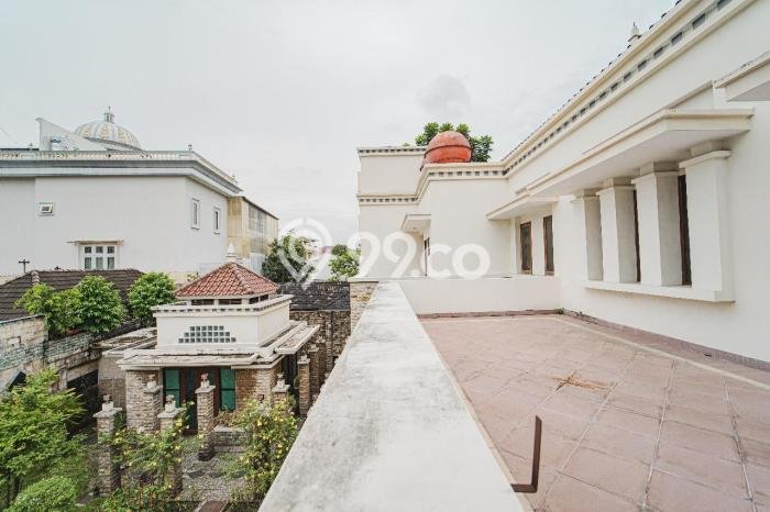 Vila Kawasan Medan Polonia, Dimensi 1600m2m², Kawasan Tenang untuk hunian Vila Kawasan Medan Polonia, Dimensi 1600m2m², Kawasan Tenang untuk hunian