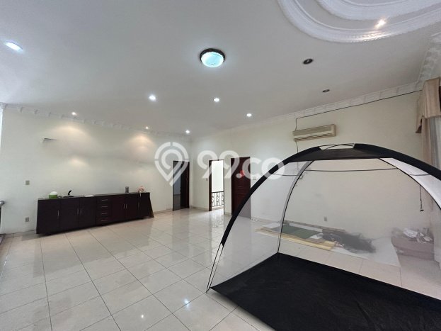LOKASI TERBAIK! Vila di Medan Polonia, Ukuran 465m2m², Lokasi Premium dengan jalan bagus LOKASI TERBAIK! Vila di Medan Polonia, Ukuran 465m2m², Lokasi Premium dengan jalan bagus
