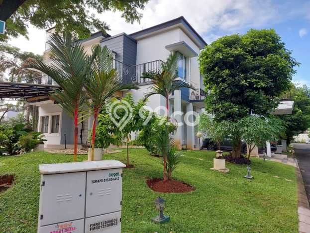 Rumah di Gading Serpong, 4 KT, Lingkungan Asri, Luas 208m² LB 450m² Rumah di Gading Serpong, 4 KT, Lingkungan Asri, Luas 208m² LB 450m²