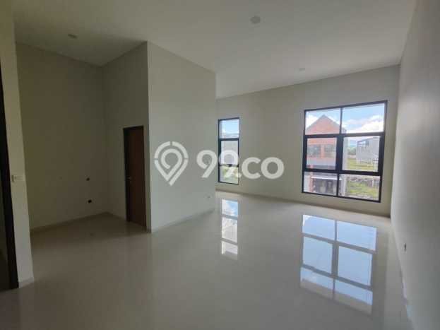 Gudang Dijual di Prime Area Bandung Luas 144m2 Gudang Dijual di Prime Area Bandung Luas 144m2