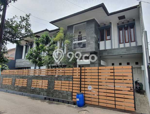 Hunian Mewah LB 400m2 Siap Huni Desain Elegan di Buah Batu, Bandung Hunian Mewah LB 400m2 Siap Huni Desain Elegan di Buah Batu, Bandung