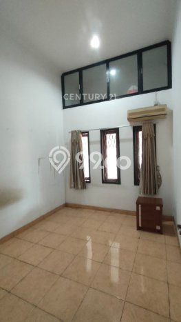 Rumah Modern 3 KT di Taman Kopo Indah Bandung Unfurnished Rumah Modern 3 KT di Taman Kopo Indah Bandung Unfurnished