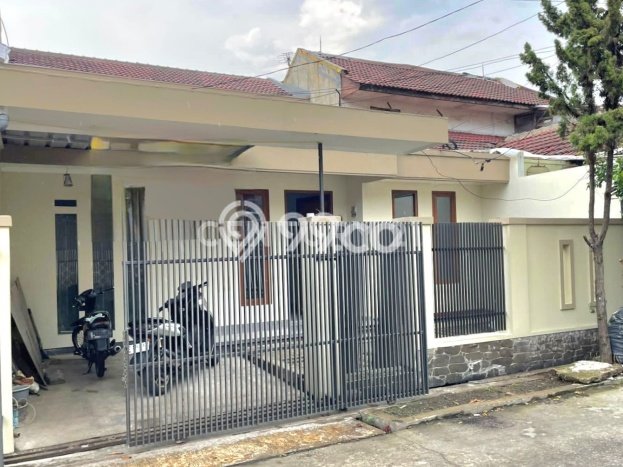 Rumah Minimalis 6 KT LT 153m2 di Cigondewah Rumah Minimalis 6 KT LT 153m2 di Cigondewah