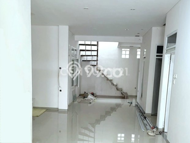 Rumah Minimalis 6 KT LT 153m2 di Cigondewah Rumah Minimalis 6 KT LT 153m2 di Cigondewah