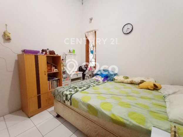 Rumah Modern 2 KT LT 108m2 di Taman Kopo Indah Rumah Modern 2 KT LT 108m2 di Taman Kopo Indah