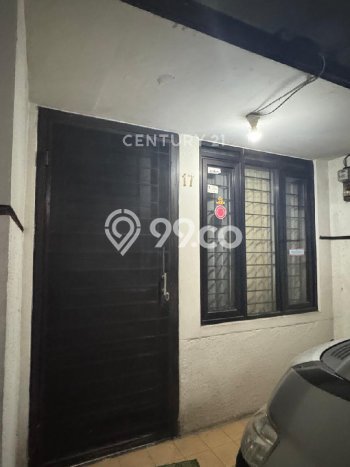 Rumah Modern 2 KT di Taman Kopo Indah Bandung Semi Furnished Rumah Modern 2 KT di Taman Kopo Indah Bandung Semi Furnished