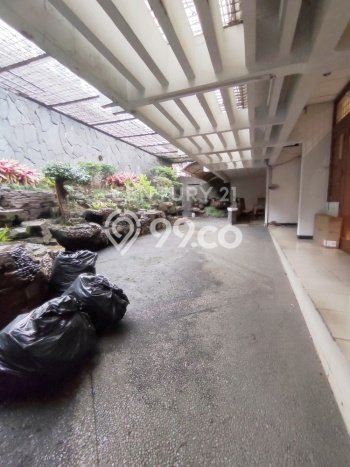 Sewa Rumah Bagus di Coblong Harga Rp 600 Juta/ Tahun Sewa Rumah Bagus di Coblong Harga Rp 600 Juta/ Tahun