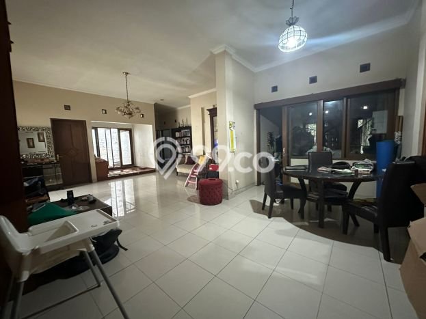Kesempatan Memiliki Rumah LT 300m² di Lokasi Strategis, Bandung Kesempatan Memiliki Rumah LT 300m² di Lokasi Strategis, Bandung